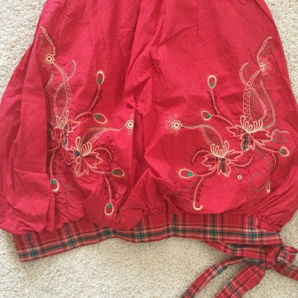 Red Embroidery Dress - Picture 2 of 7